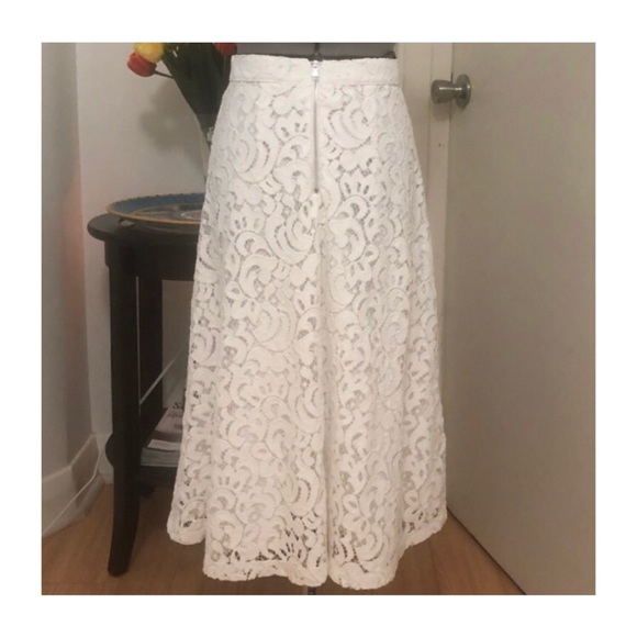 Lace Skirt in White - Picture 1 of 8
